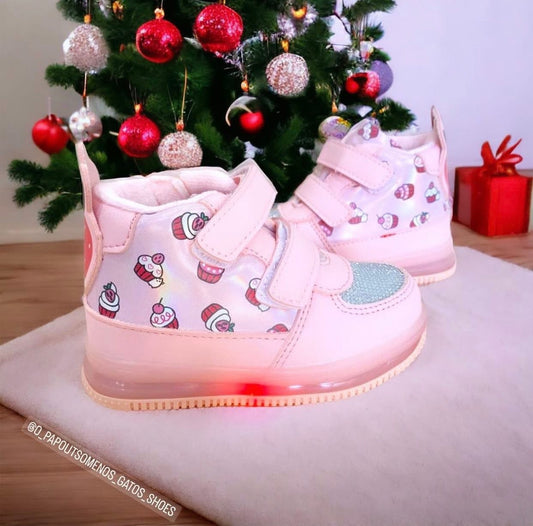 Μποτάκι με δερμάτινο ανατομικό πάτο με φωτάκια￼