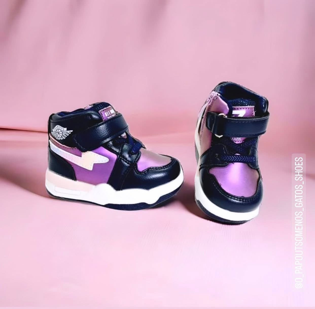 Ανατομικό μποτάκι με επένδυση Φλις